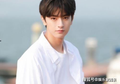 罗云熙最新娱乐爆料新闻,娱乐爆料揭秘他的最新生活点滴 第3张 罗云熙最新娱乐爆料新闻,娱乐爆料揭秘他的最新生活点滴 第3张