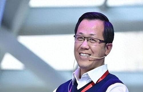 卓伟爆料娱乐圈有多黑人,卓伟爆料,黑暗面触目惊心 第2张 卓伟爆料娱乐圈有多黑人,卓伟爆料,黑暗面触目惊心 第2张