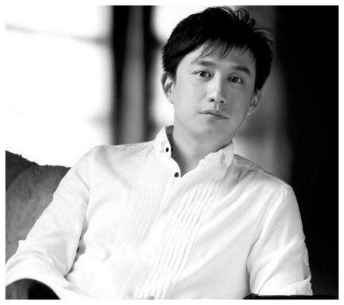 娱乐君吃瓜黄磊,一场吃瓜盛宴背后的故事  第3张