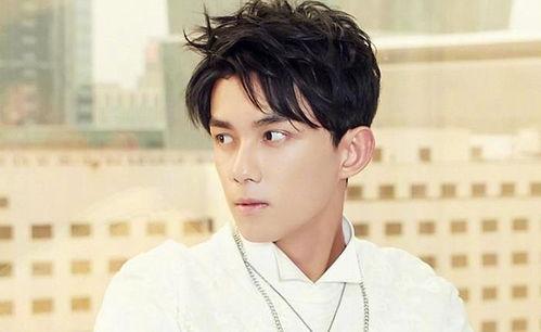 圈内人士爆料吴磊赵露思,甜蜜互动引粉丝热议