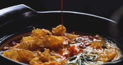 螺蛳粉被爆料视频,网络爆料视频揭示行业真相  第2张