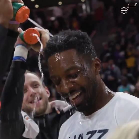 爵士记者爆料是谁啊视频,是谁在背后操控？  第2张